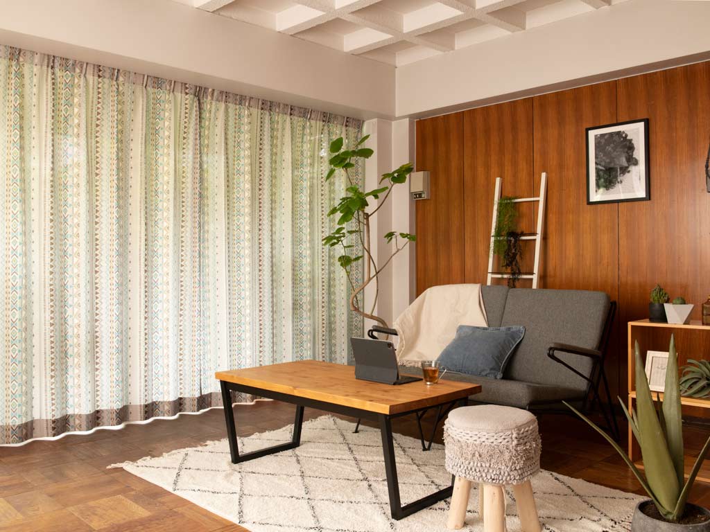 可愛いストライプデザイン！落ち着いたカラーでおしゃれなお部屋へ<br