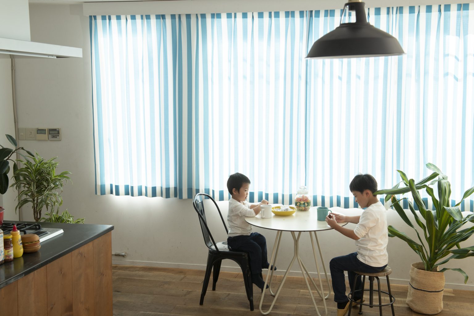 ☆☆☆カフェ風インテリアに映える一点物☆☆☆ カフェ風インテリアの魅力とは？お部屋作りのコツやおすすめ